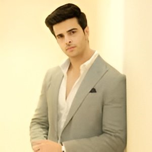 Vinit Adwani @vinit_adwani